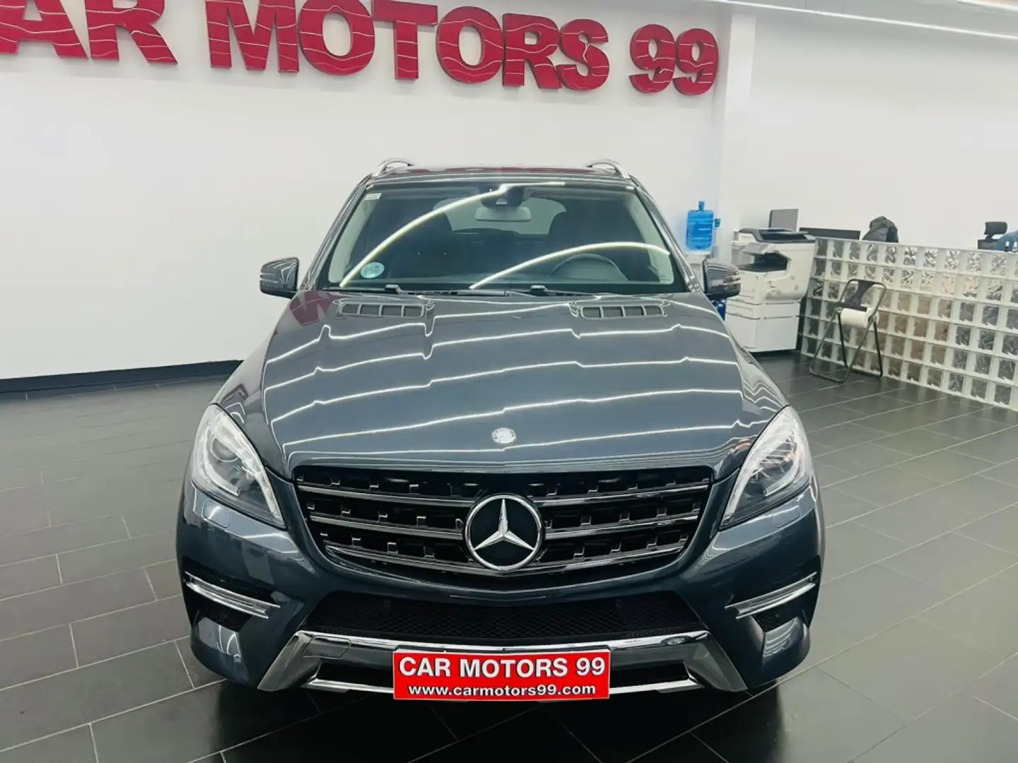 Mercedes-Benz GLE 350 350d 4Matic Aut. Blau - 2