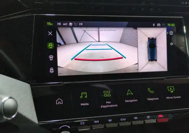 Peugeot 308 view 8