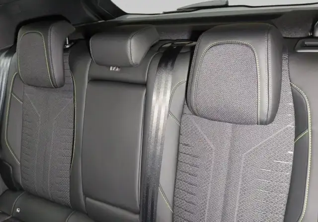 Peugeot 308 view 10