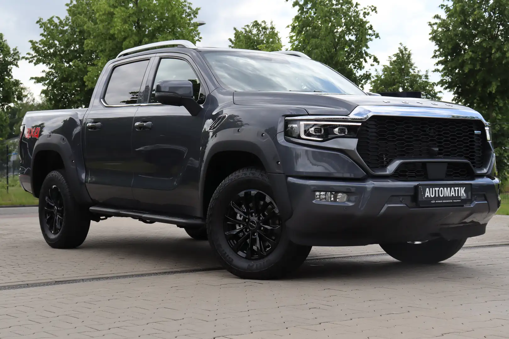 Foton Tunland V9 4 Ultra PickUp*Keyless*LED*Kamer*ACC*Auto*Leder* Grau - 1