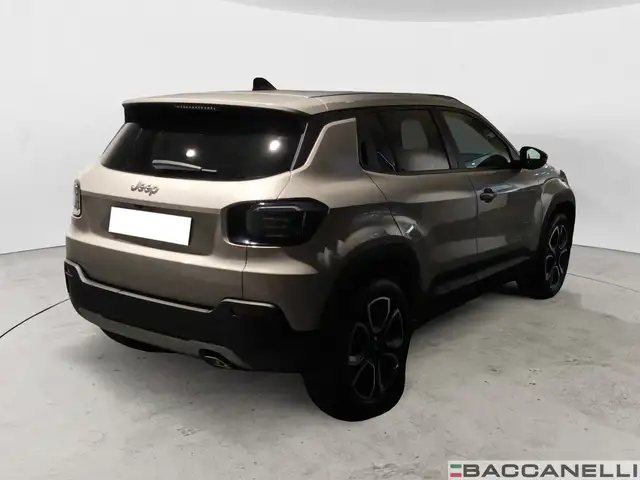 Jeep Avenger view 5