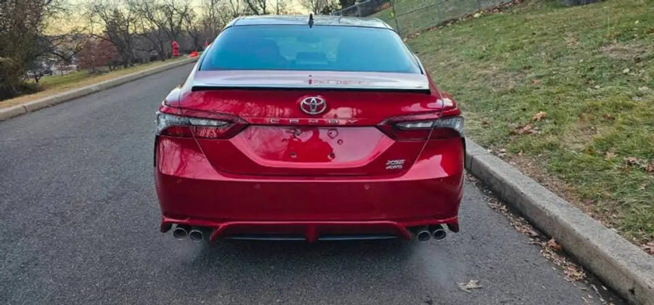 Toyota Camry снимка Toyota Camry