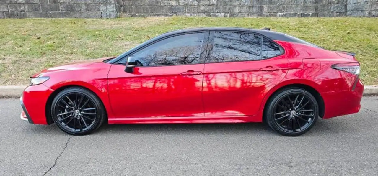 Toyota Camry снимка Toyota Camry