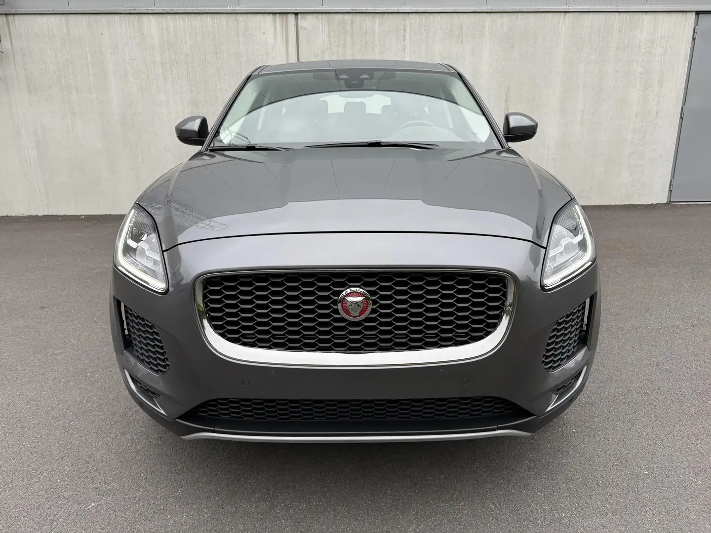 Jaguar E-Pace S D150 Gris - 2