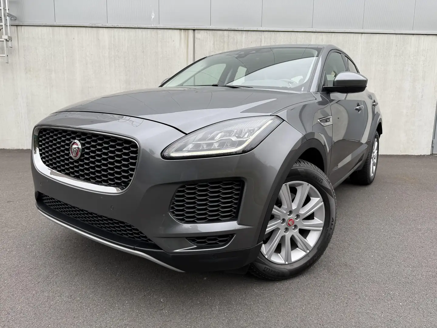 Jaguar E-Pace S D150 Gris - 1