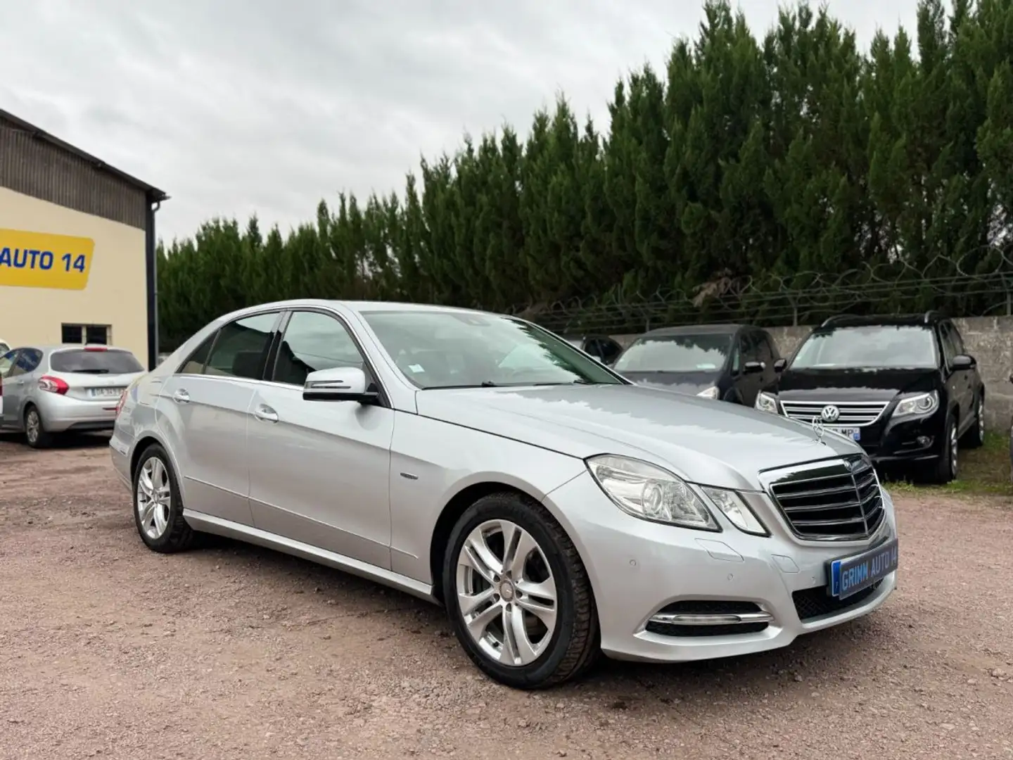 Mercedes-Benz E 350 IV 350 3.0 CDI 230ch Coupe BlueEfficiency Gris - 1