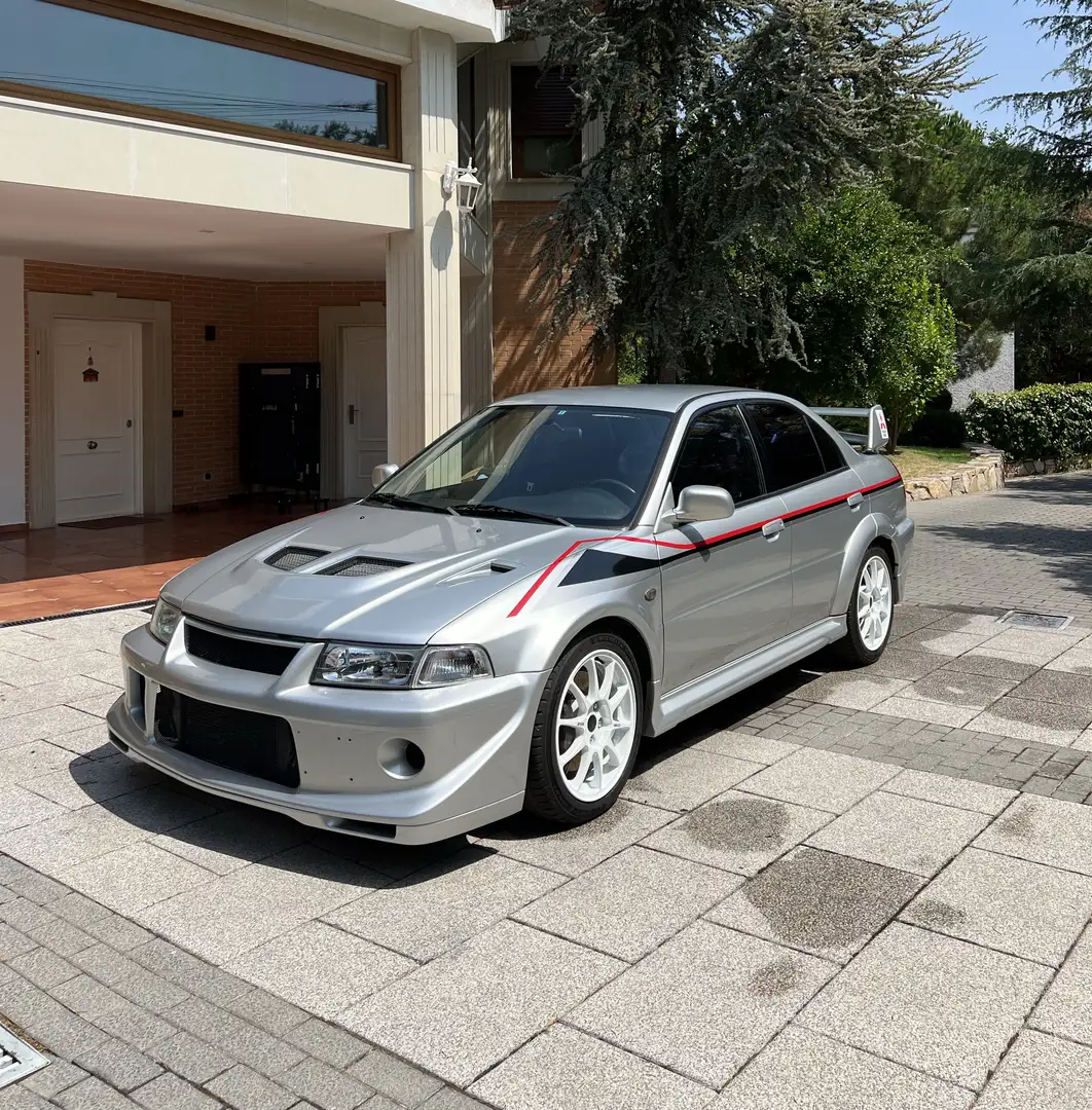 Mitsubishi Lancer Evo Tommi Makinen Edition - 1