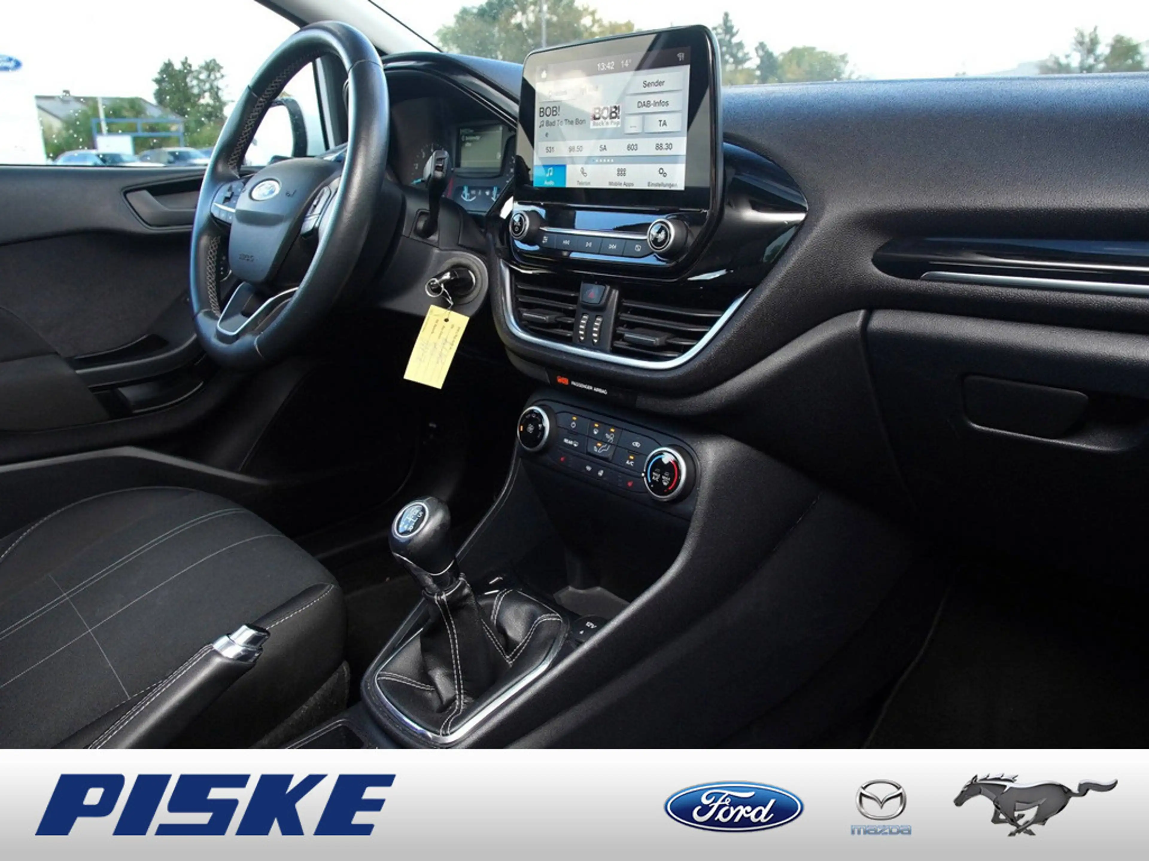 Ford Fiesta Cool&Connect 5-türer SYNC PDC SHZ — photo 6