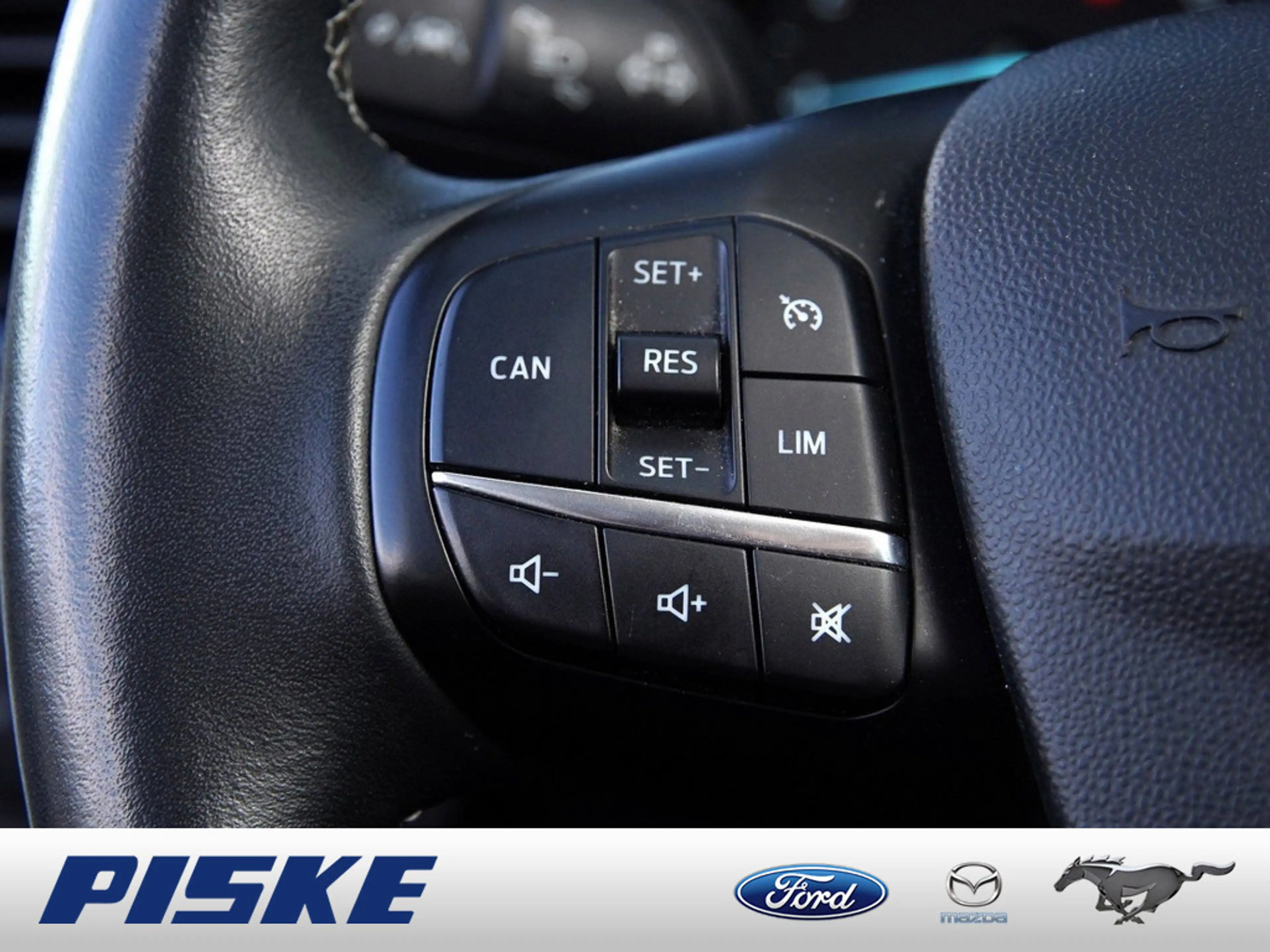 Ford Fiesta Cool&Connect 5-türer SYNC PDC SHZ — photo 14