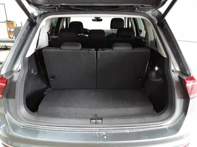 Volkswagen Tiguan view 15