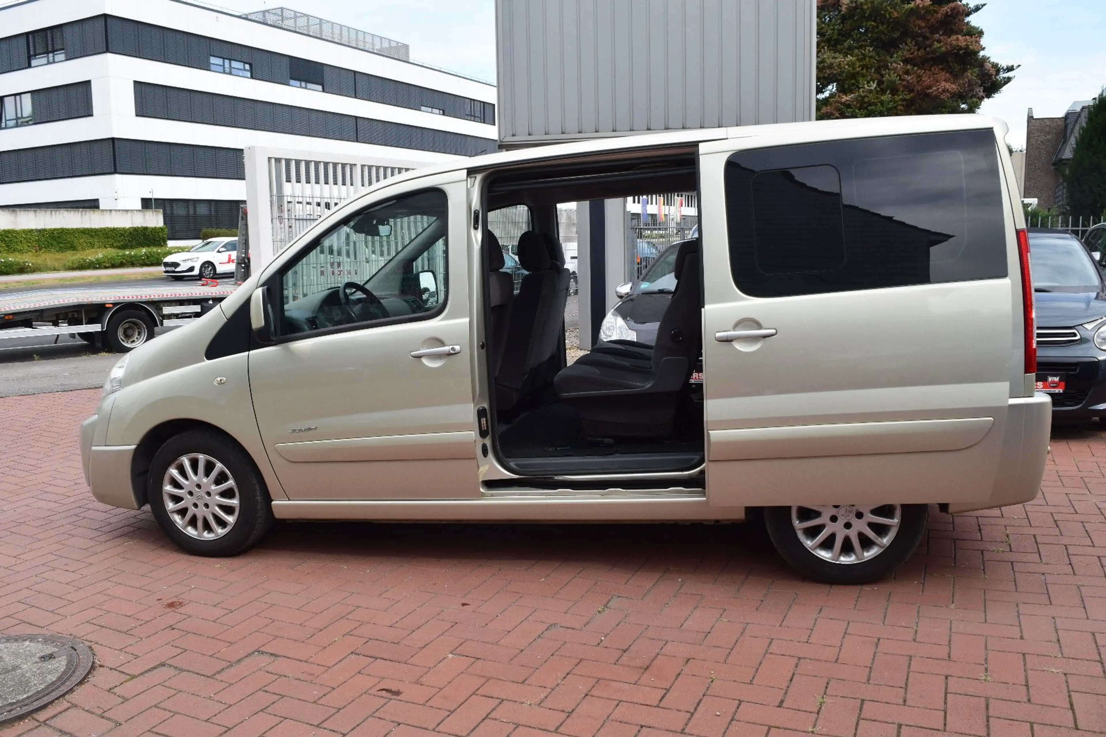 Citroen Jumpy HDi TÜV/AU NEU,9 SITZE,SCHIEBETÜREN,KLIMA — photo 7