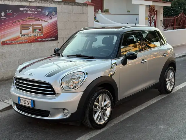 MINI Cooper D Countryman 1.6 *PACK LUCI