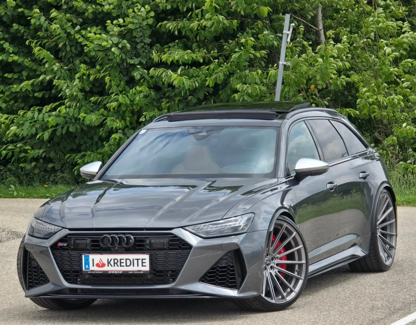 Audi RS6 4.0 TFSI Quattro* Top*Kredit*23" Zoll*Pano*Ceramic Grijs - 1