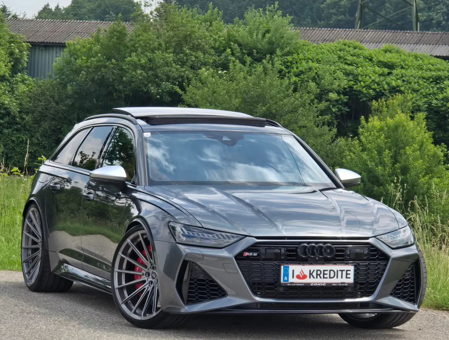Audi RS6 4.0 TFSI Quattro* Top*Kredit*23" Zoll*Pano*Ceramic Grijs - 2