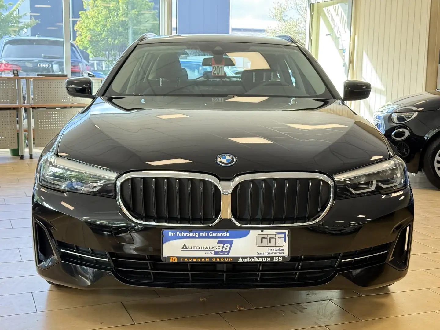 BMW 530 PlugIn*xDrive*Dig Cockpit*R.cam*SHZ*Navi*LED Noir - 2