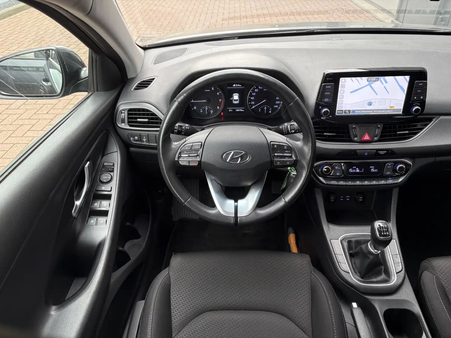 Hyundai i30 Wagon 1.0 T-GDi 120pk Comfort CAMERA/CARPLAY/NAVI/ Gris - 2