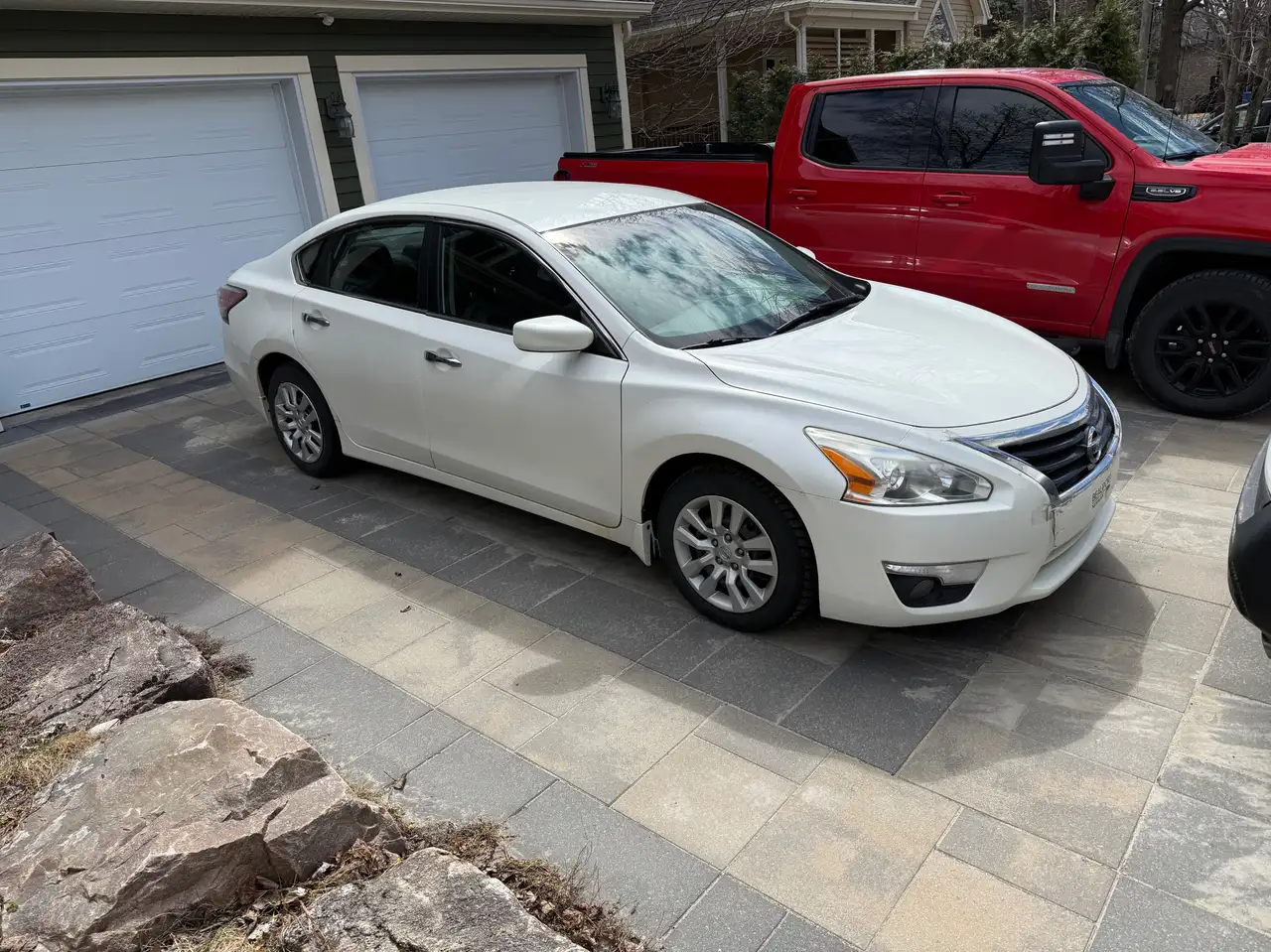 Nissan Altima снимка Nissan Altima