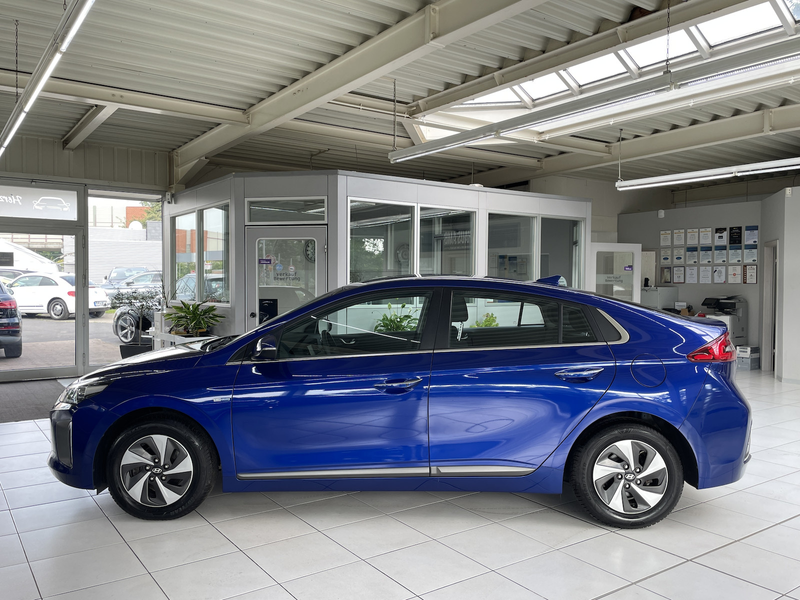 Hyundai IONIQ 1.6 GDI Aut.Hybrid Style Kamera Xenon Navi — photo 5