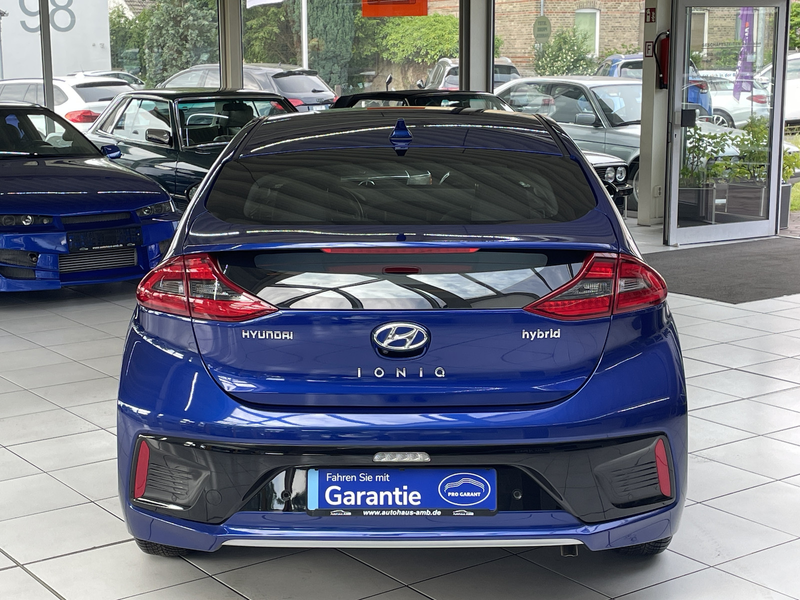 Hyundai IONIQ 1.6 GDI Aut.Hybrid Style Kamera Xenon Navi — photo 7