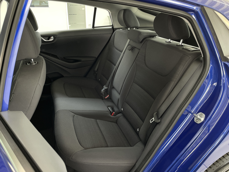 Hyundai IONIQ 1.6 GDI Aut.Hybrid Style Kamera Xenon Navi — photo 13