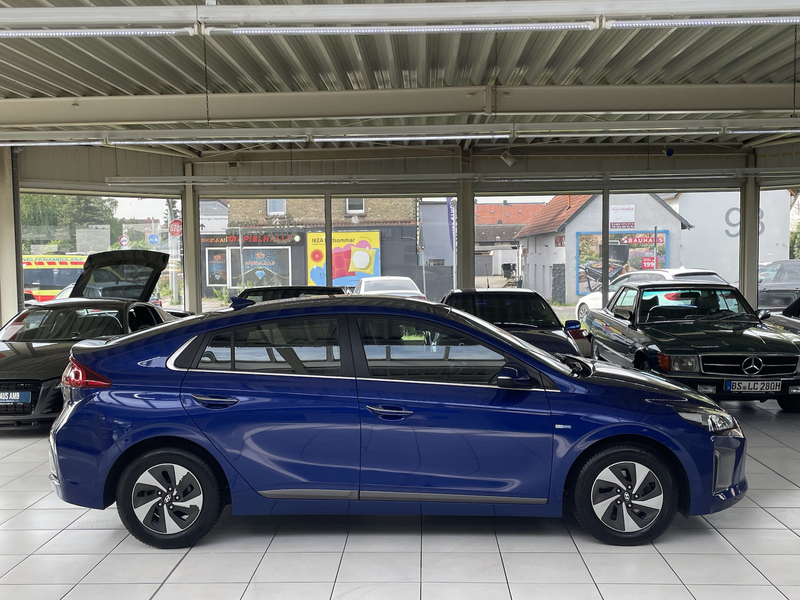 Hyundai IONIQ 1.6 GDI Aut.Hybrid Style Kamera Xenon Navi — photo 6