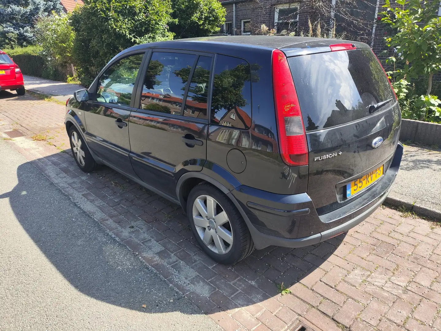 Ford Fusion 1.4-16V Futura Zwart - 1