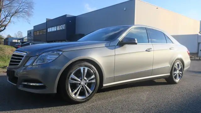 Mercedes-Benz E 300 E 300 BlueTEC HYBRID 7G-TRONIC Avantgarde
