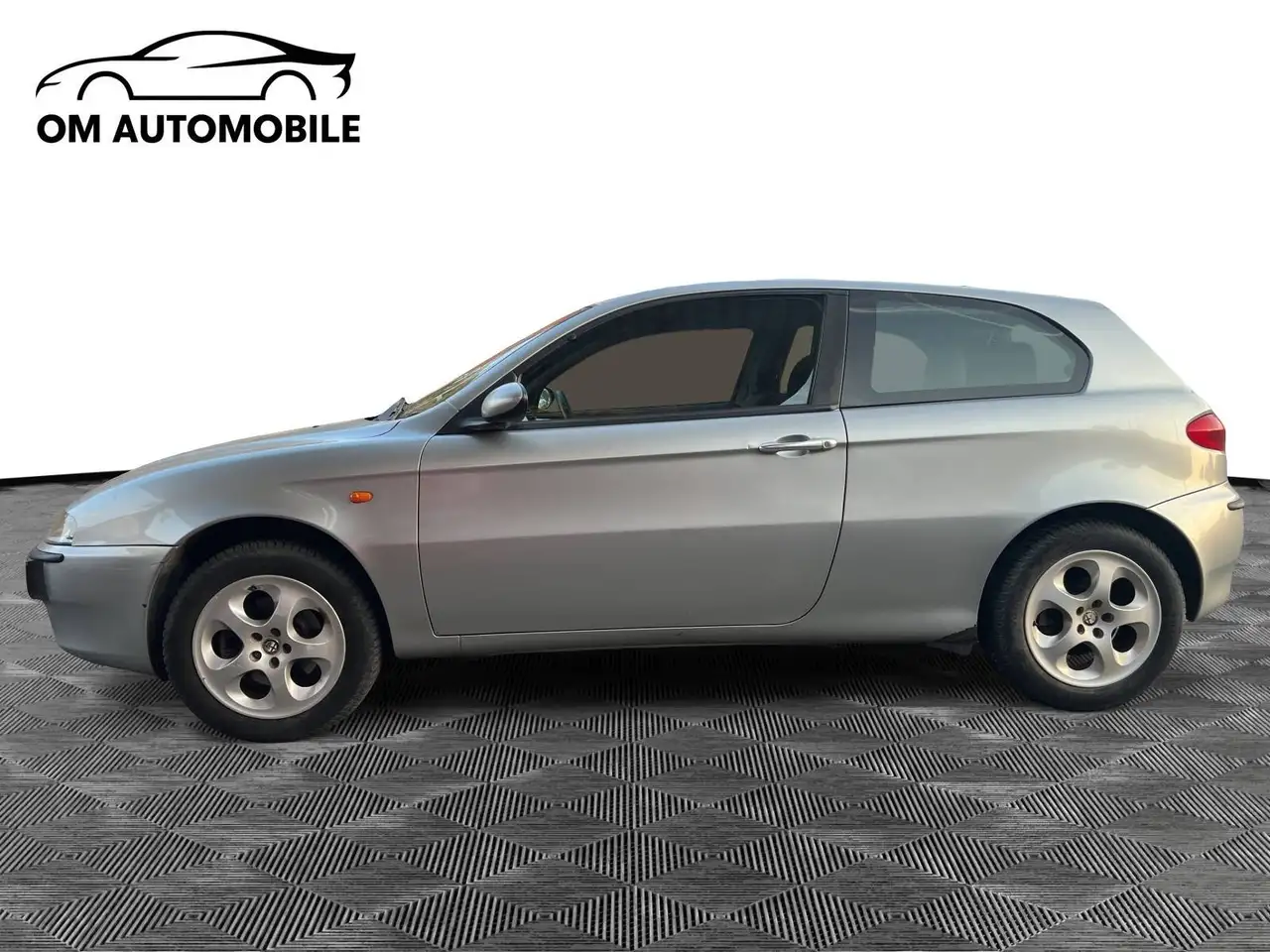 Alfa Romeo 147 3-Türer 1.6 Twin Spark Progression, foto 4