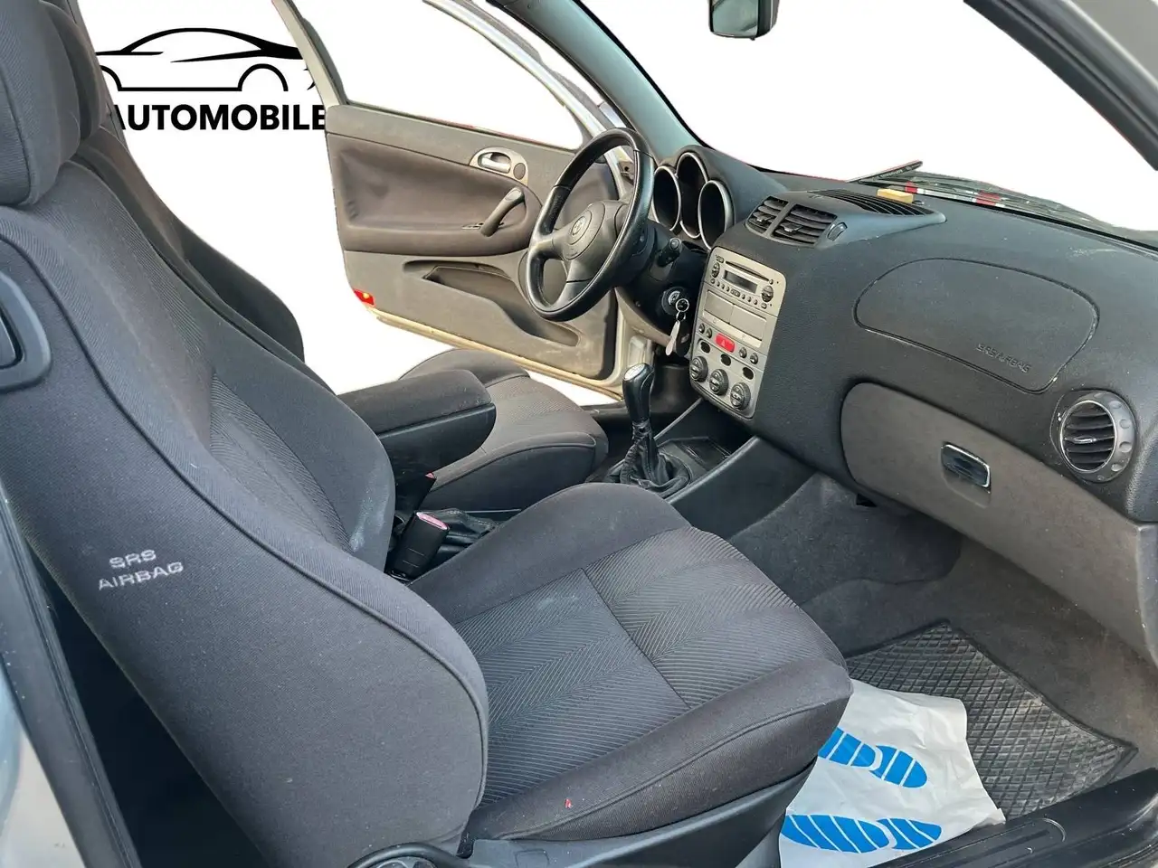 Alfa Romeo 147 3-Türer 1.6 Twin Spark Progression, foto 11