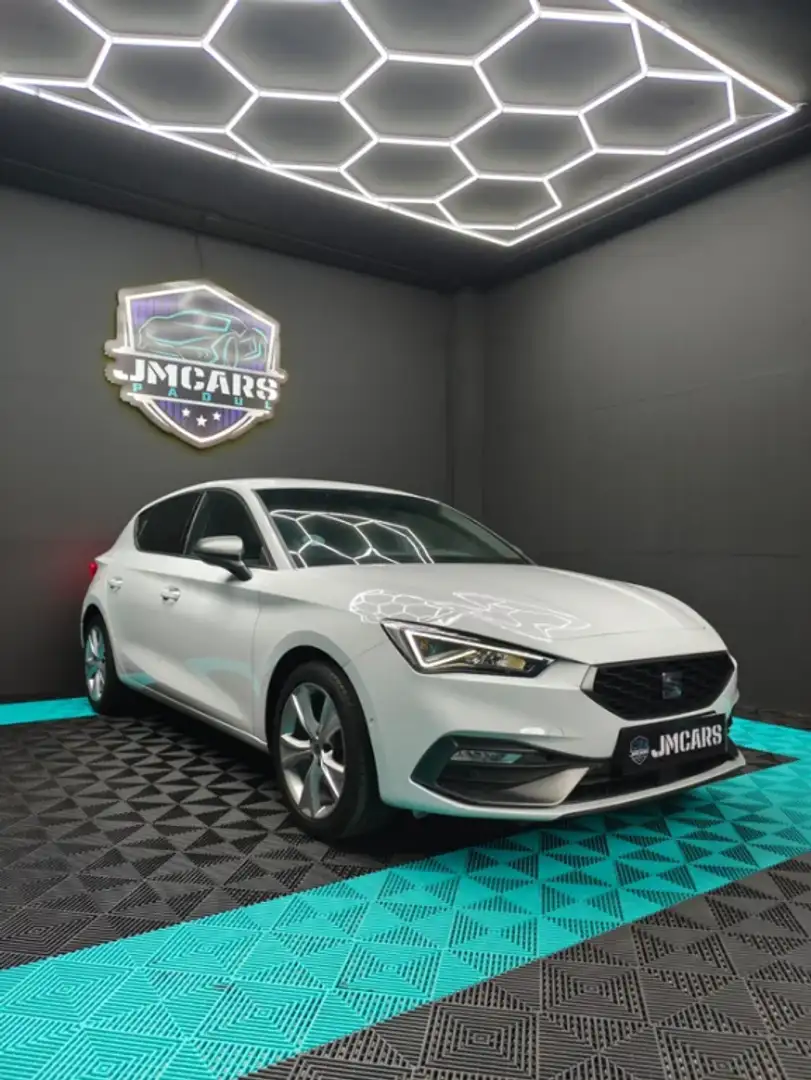 SEAT Leon 1.0 TSI S&S Style 25º Aniversario 110 Blanco - 2