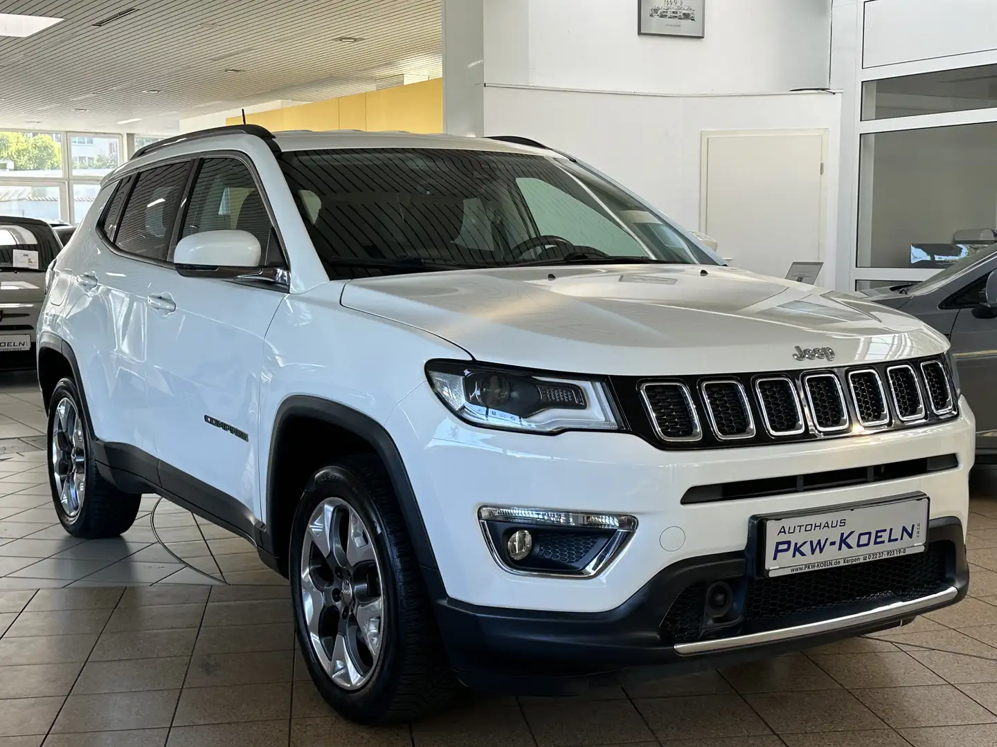 Jeep Compass 1.4 Limited 4WD *NAVi*KEYLESS*LEDER*PTS* Blanc - 2