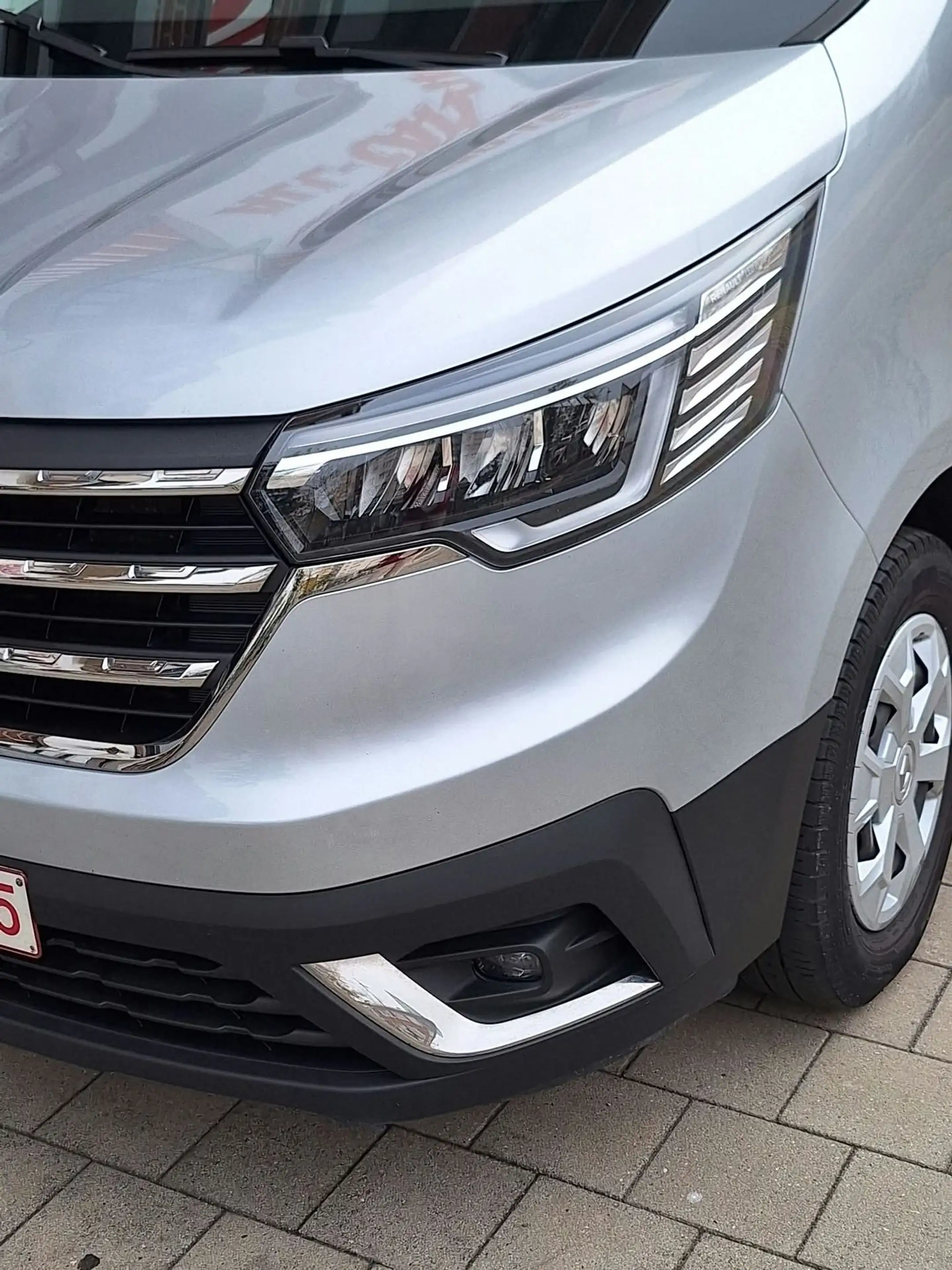 Renault Trafic Zen Energy 2.0 diesel — photo 4