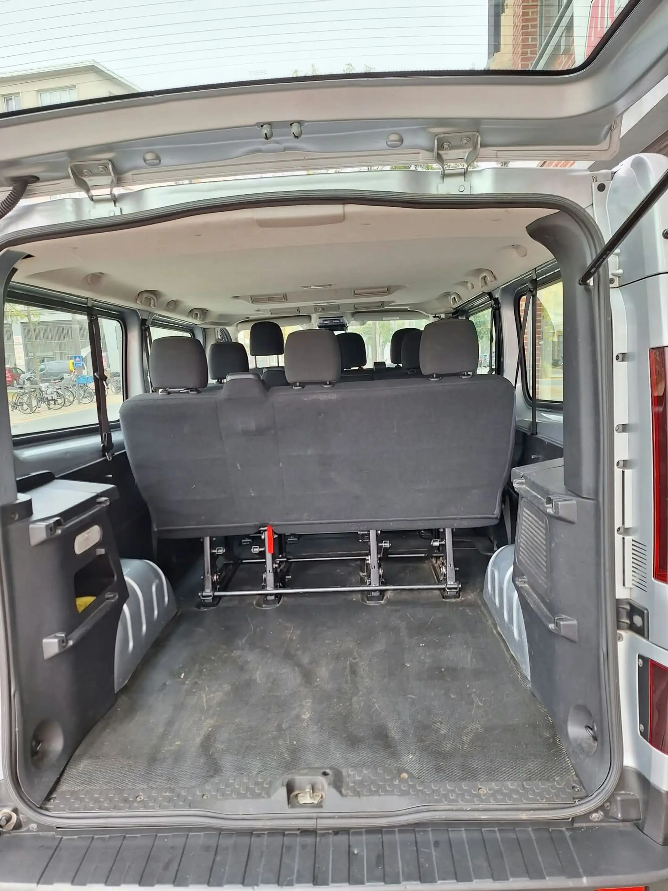 Renault Trafic Zen Energy 2.0 diesel — photo 11