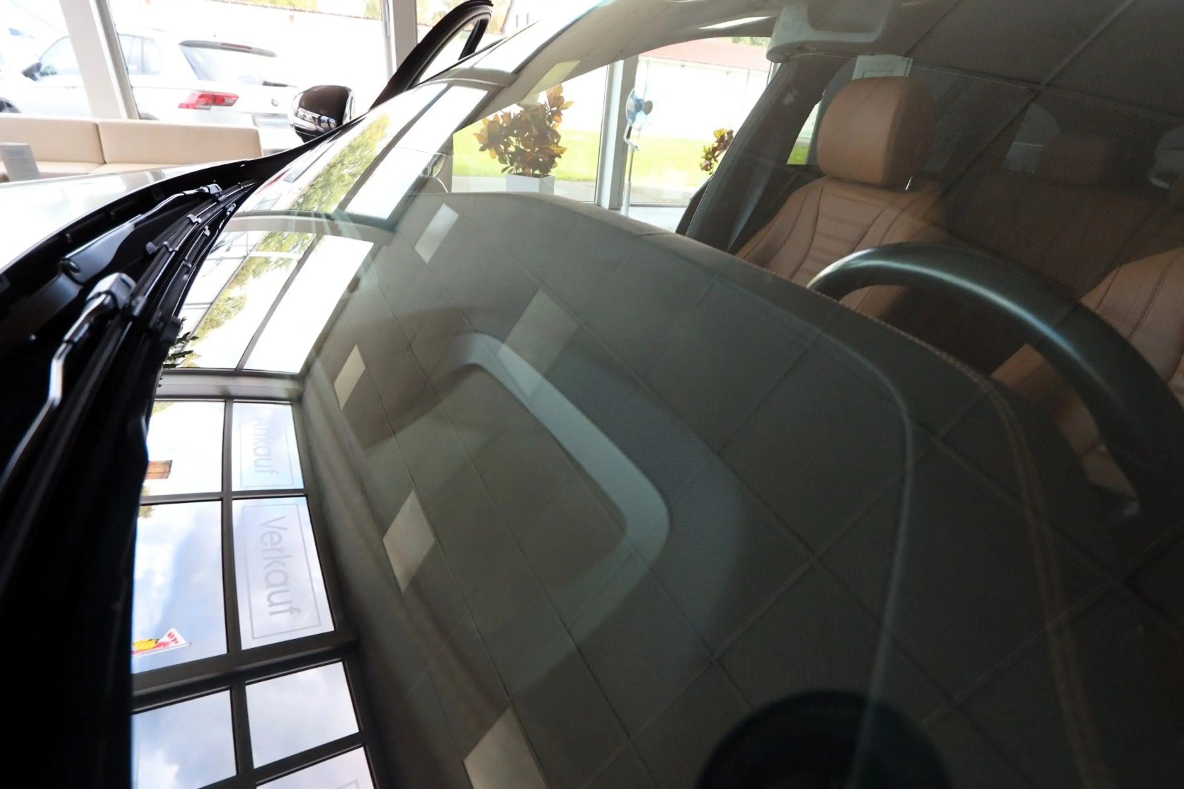 Mercedes-Benz E 400 T-Modell 4Matic AMG Burmester Softclose — photo 30