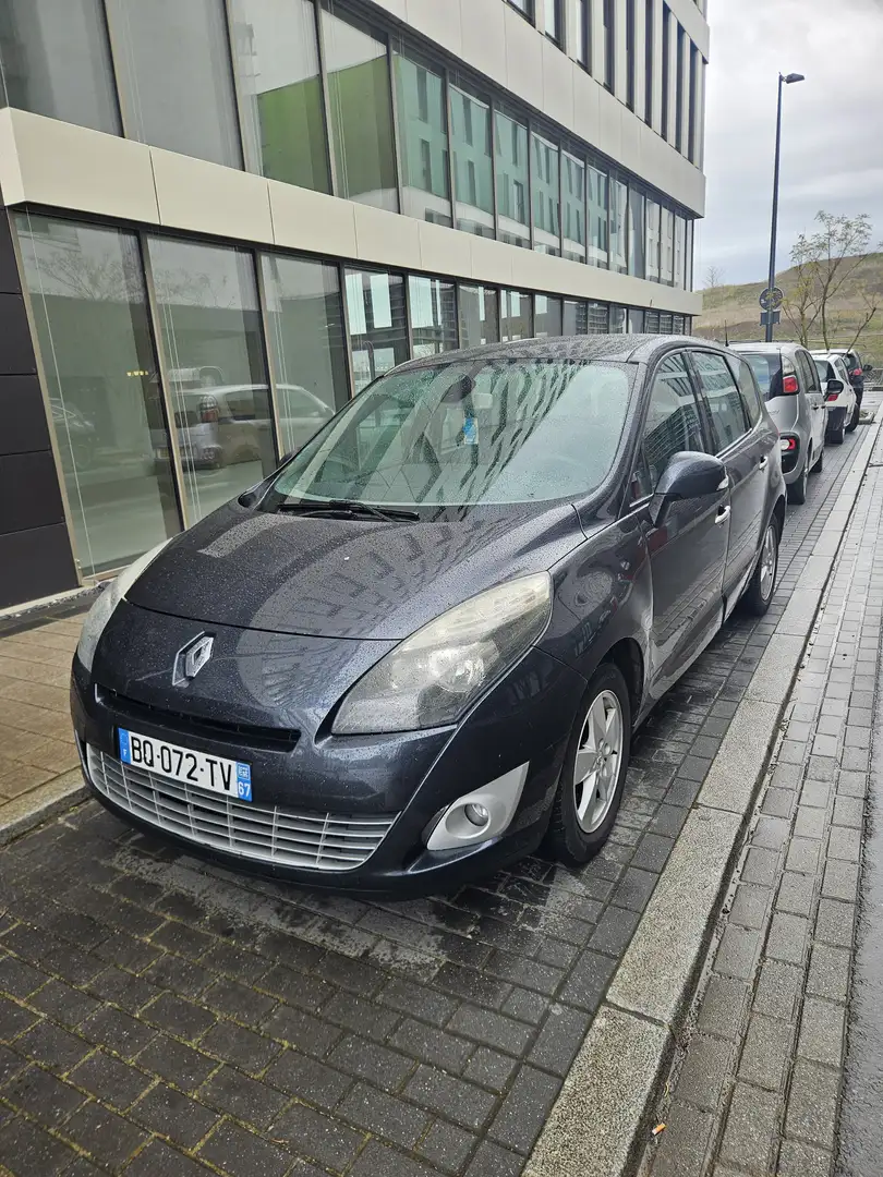 Renault Grand Scenic Grand Scénic III dCi 110 FAP eco2 Exception Euro 5 7 pl 2011 Gris - 1