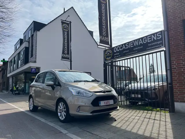 Ford B-Max B-Max 1.6i/Titanium/SENS/1E EIG/NIEUWST/AUTOMAAT