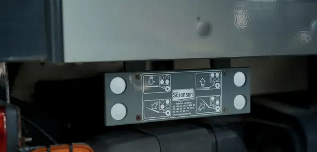 Mercedes-Benz Sprinter view 10