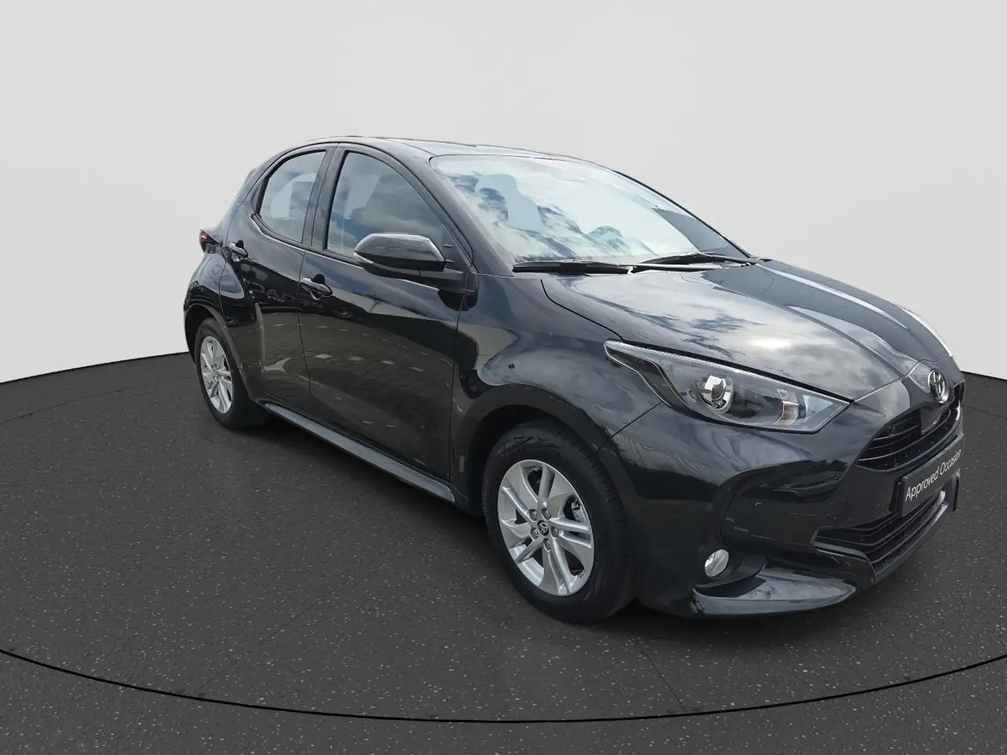 Toyota Yaris 1.5 Hybrid 115 Active Limited Zwart - 2