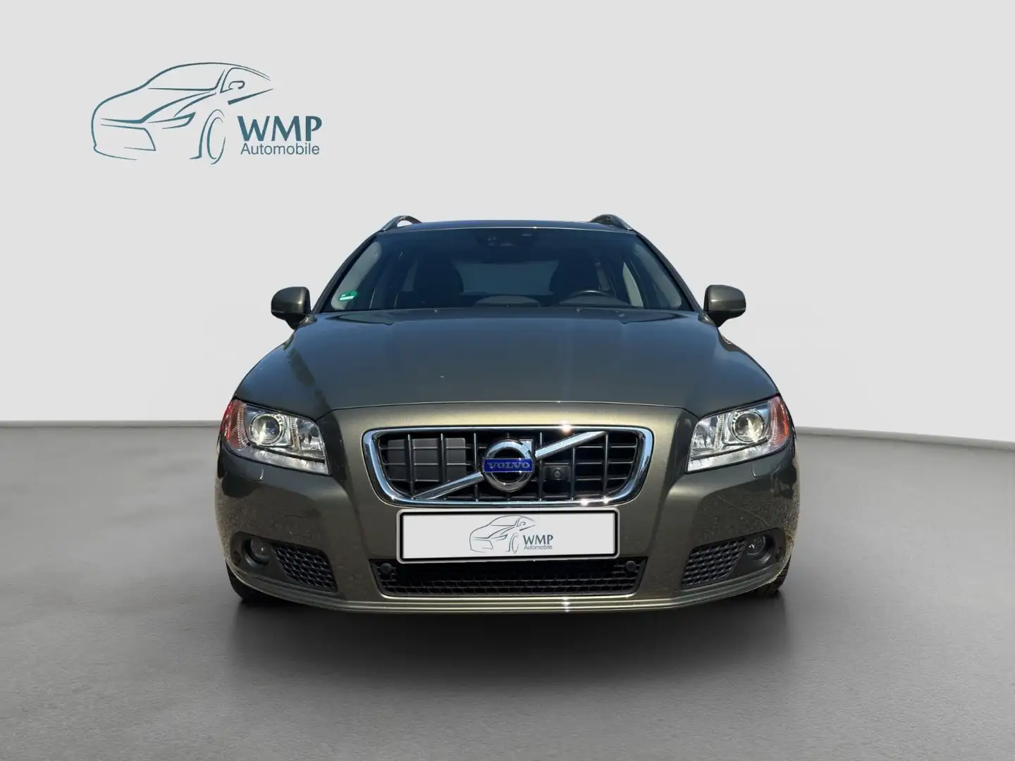 Volvo V70 Kombi Summum/ACC/BLIS/Kamera/Leder/Xenon Grün - 2