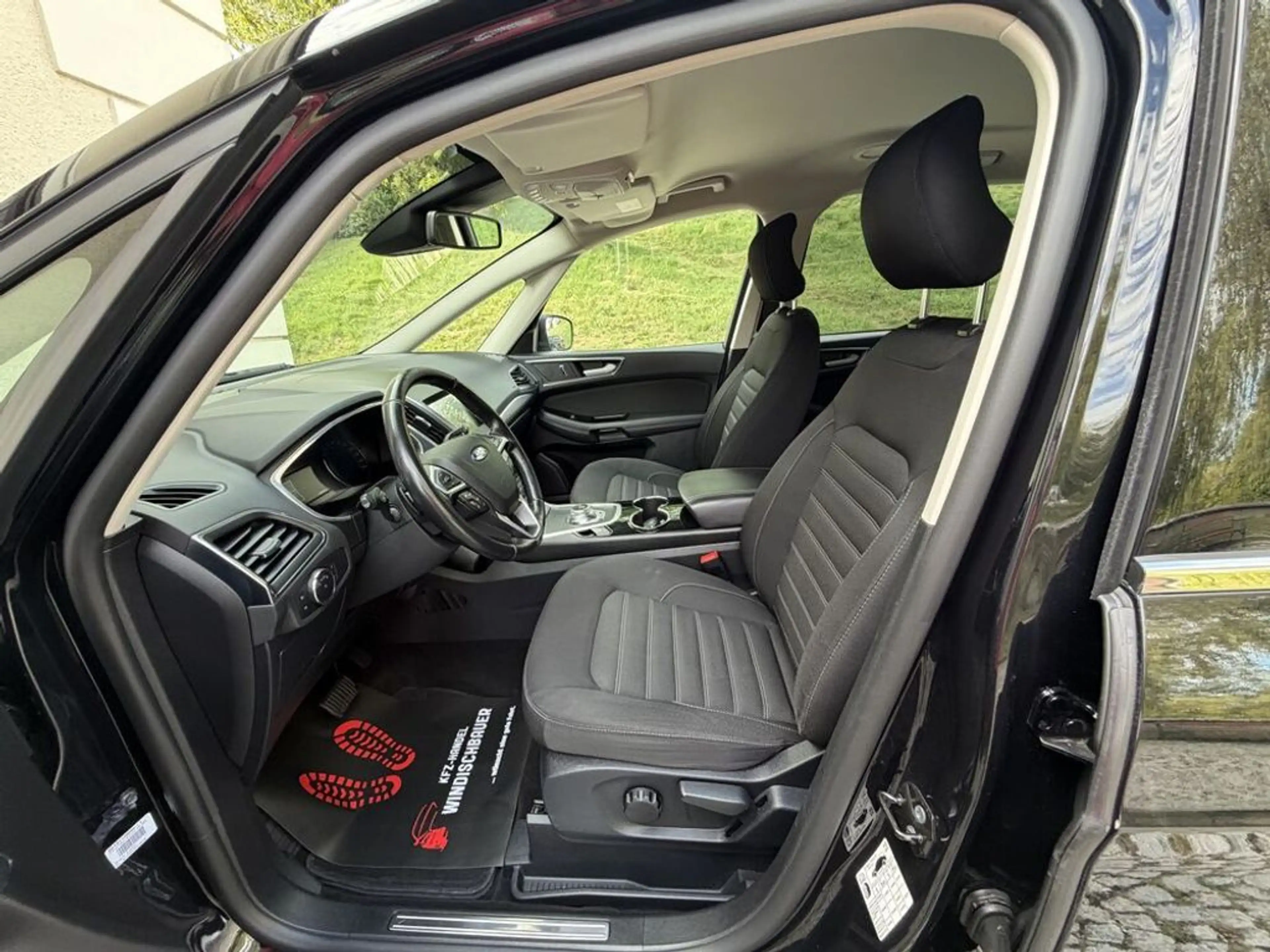 Ford Galaxy Titanium AWD KLIMA TEMPOMAT NAVI LED AHK — photo 8