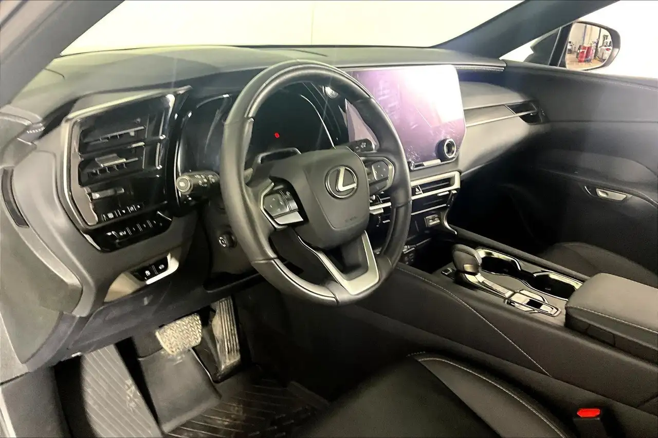 Lexus RX снимка Lexus RX