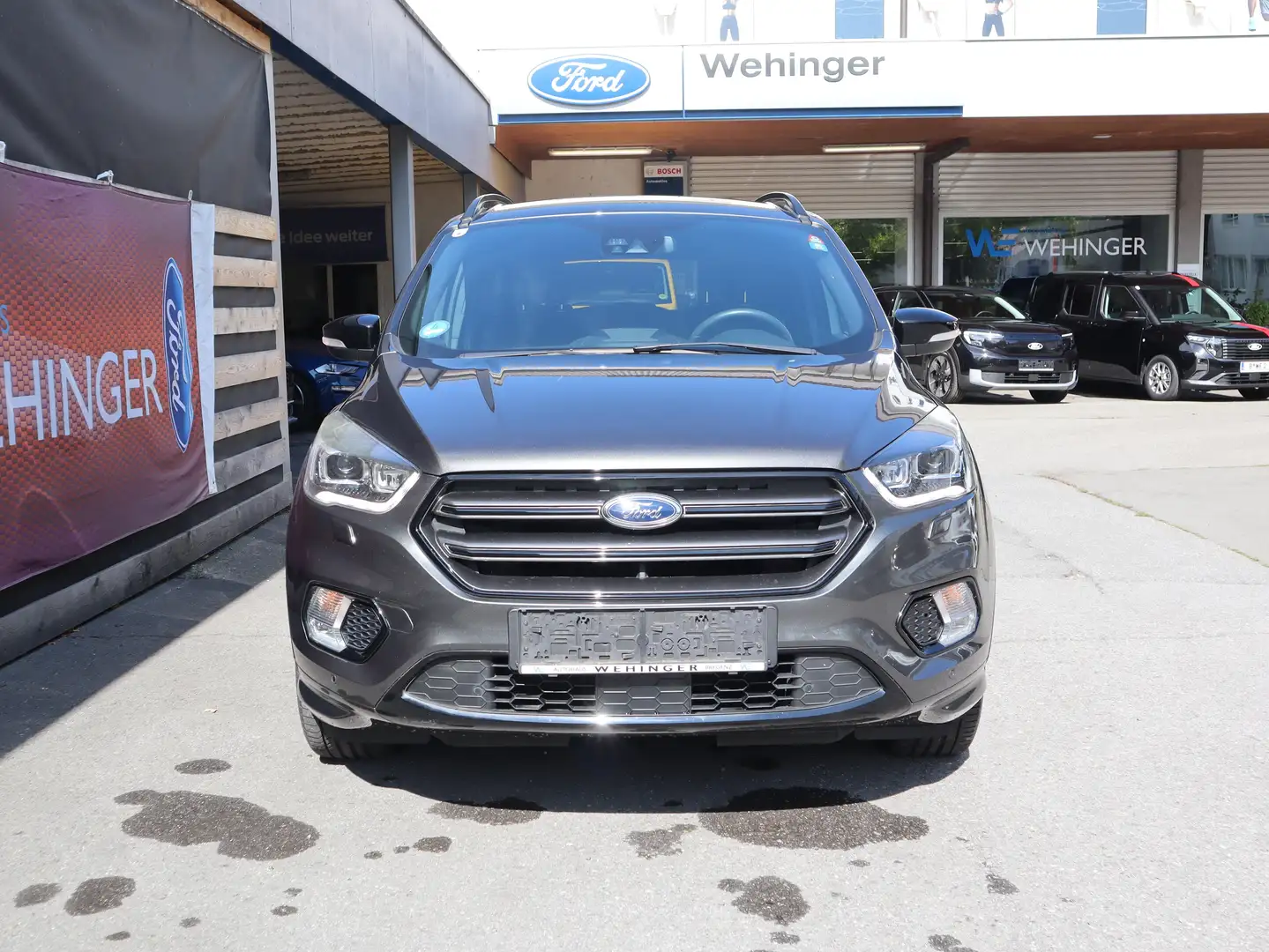 Ford Kuga ST-Line Grau - 2