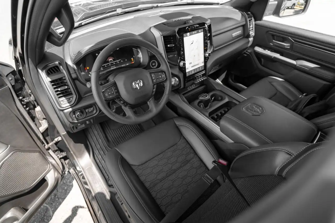 RAM 1500 fotografie RAM 1500