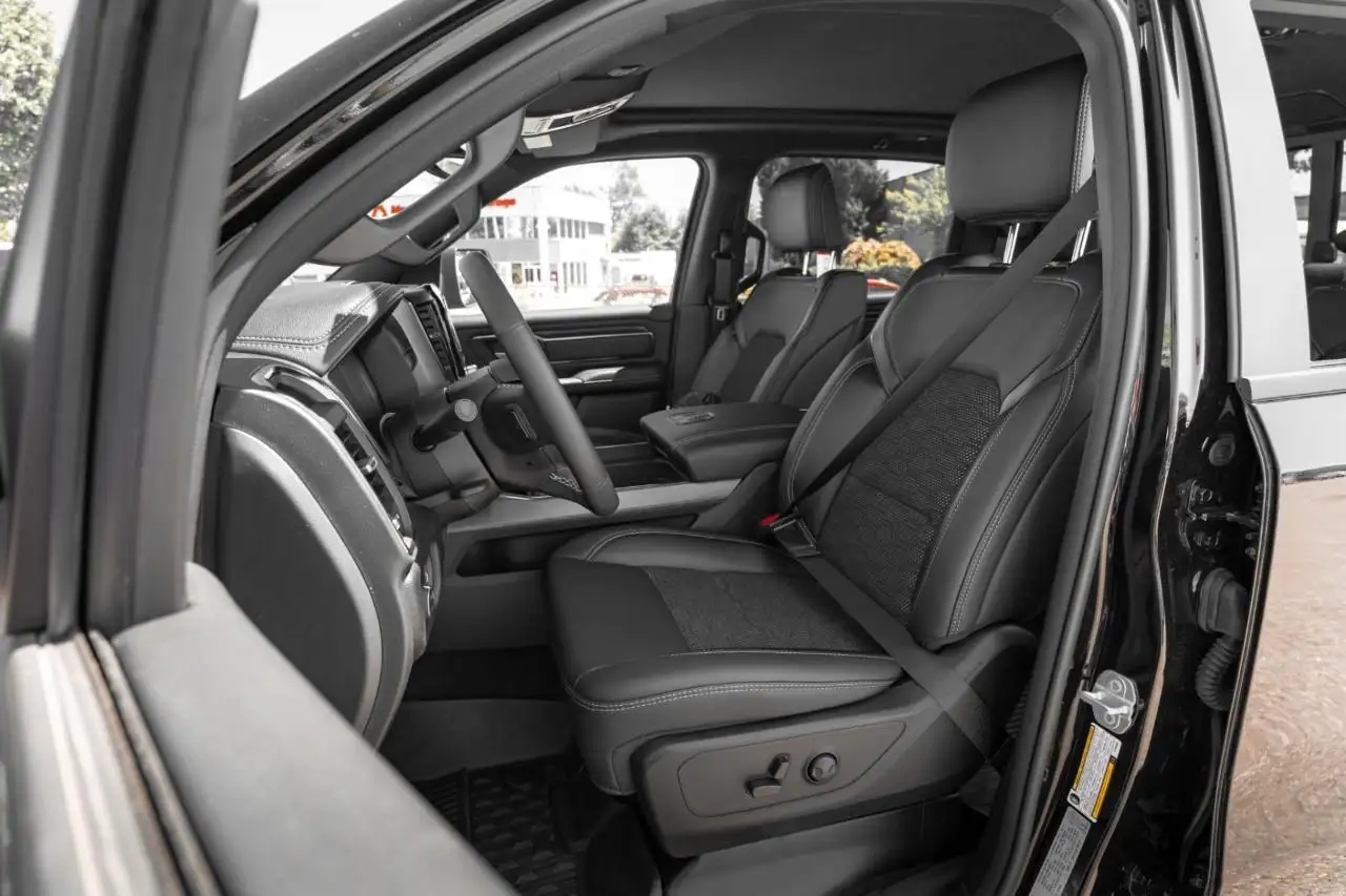 RAM 1500 fotografie RAM 1500