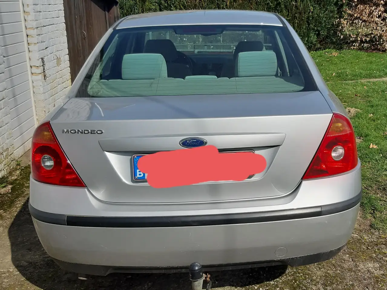 Ford Mondeo 2.0i Ghia, foto 2