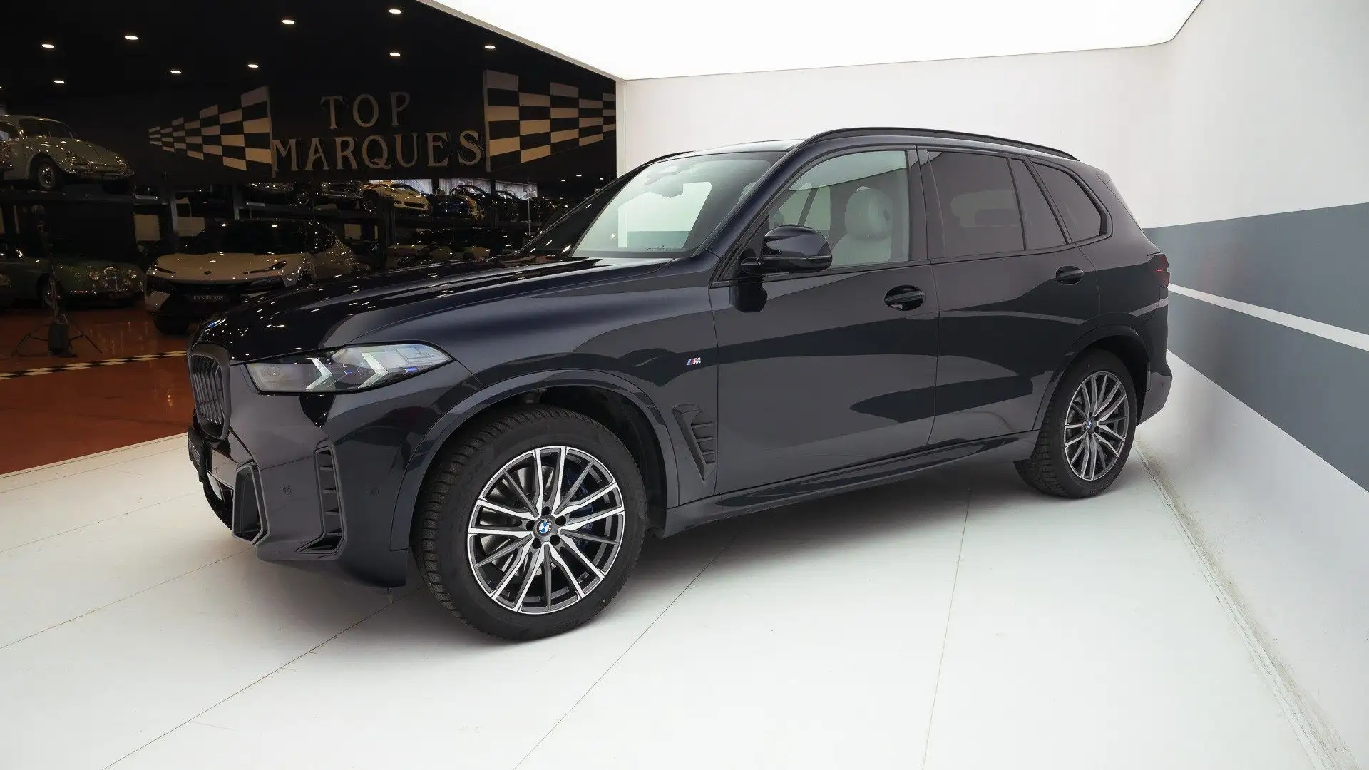 BMW X5 xDrive30d 48V Msport Pro Blau - 1
