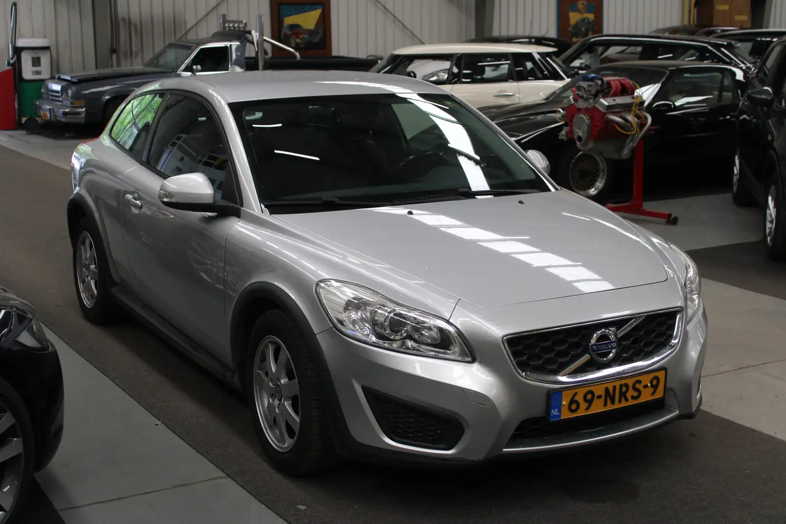 Volvo C30 2.0 Kinetic Airco, Stuurbekrachiging Grijs - 2