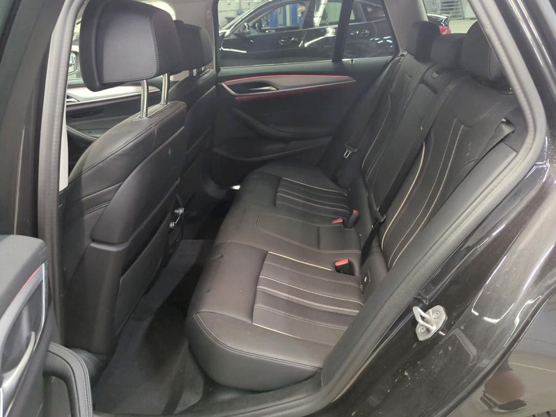BMW 530 i STHZG*AHK*Headup*Memory*HiFi*4Zonen*Leder — photo 11