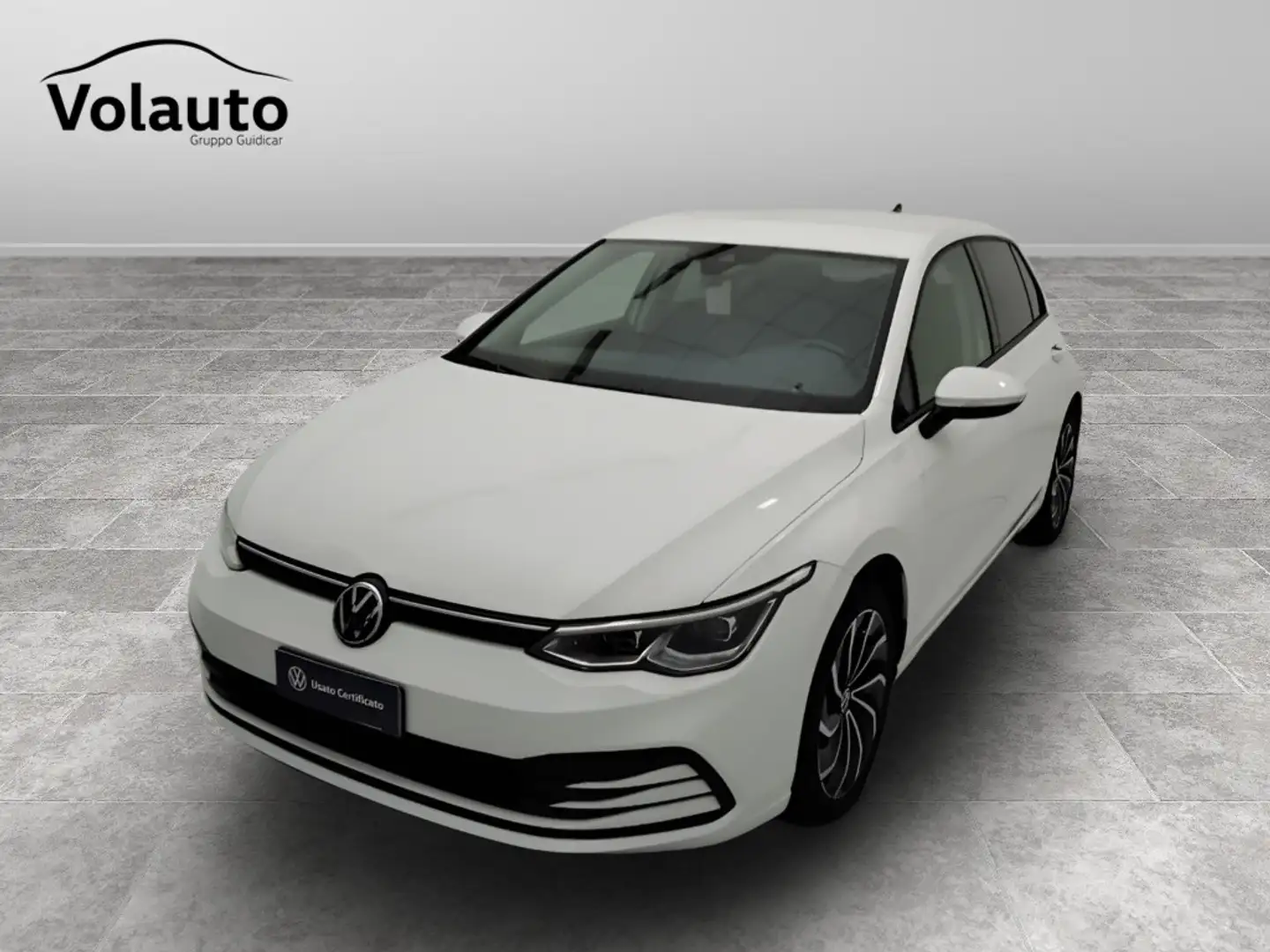 Volkswagen Golf VIII 2020 - Golf 1.0 etsi evo Life 110cv dsg Bianco - 1