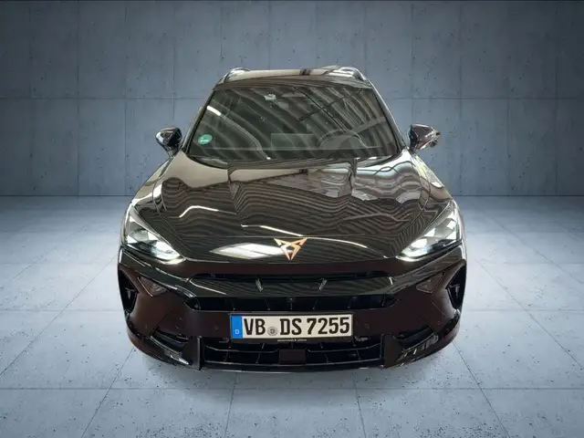 Cupra Formentor view 8
